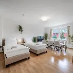 Design-wohnung I Balkon I Zentral I Kueche *