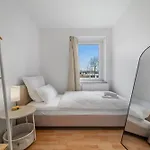 Design-wohnung I Balkon I Zentral I Kueche *
