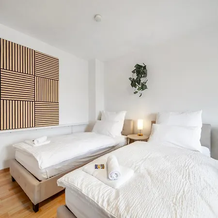 Design-wohnung I Balkon I Zentral I Kueche Appartement