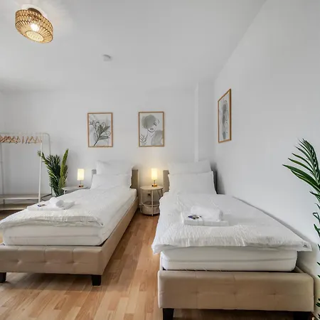Design-wohnung I Balkon I Zentral I Kueche Appartement