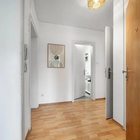 Lejlighed Design-wohnung I Balkon I Zentral I Kueche