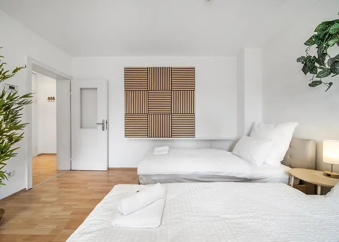 Design-wohnung I Balkon I Zentral I Kueche *